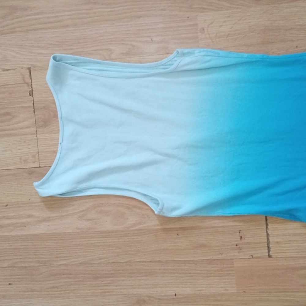 GUC Express sequined Ombre blue sequin tank top size medium - Picture 5 of 5